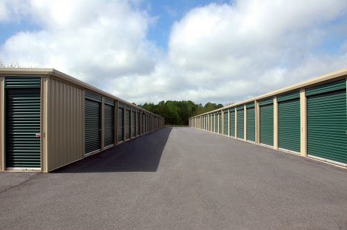 Lagertyp USA Garagen selfstorage befahrbar